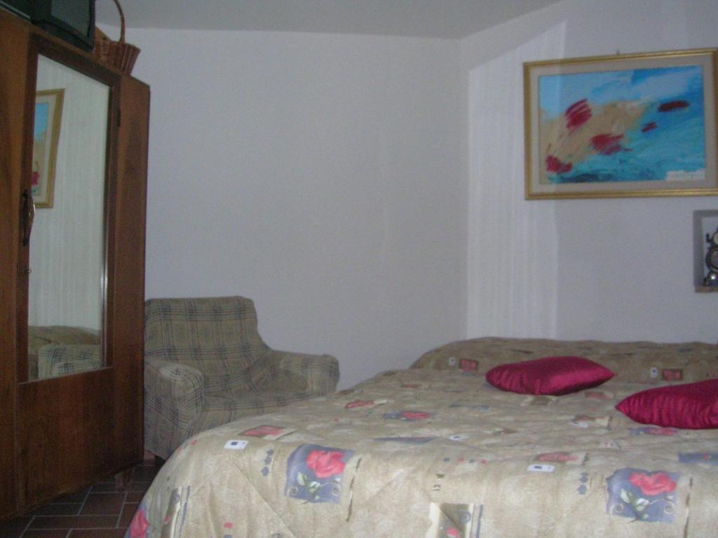 אסיסי B&B La Terrazza Del Subasio חדר תמונה